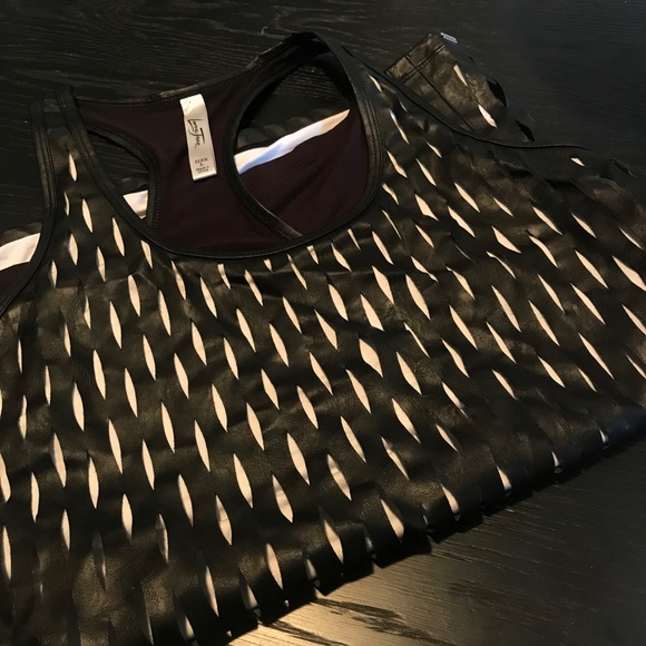 { LORNA JANE }  Sexy Cutout Tank Top - NWOT Large - Picture 11 of 16